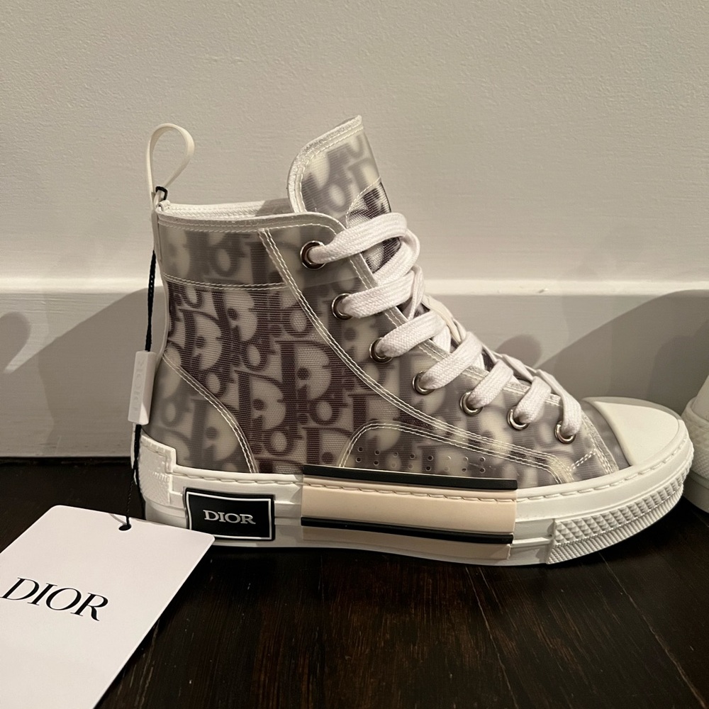 Dior B23 High-Top Sneaker